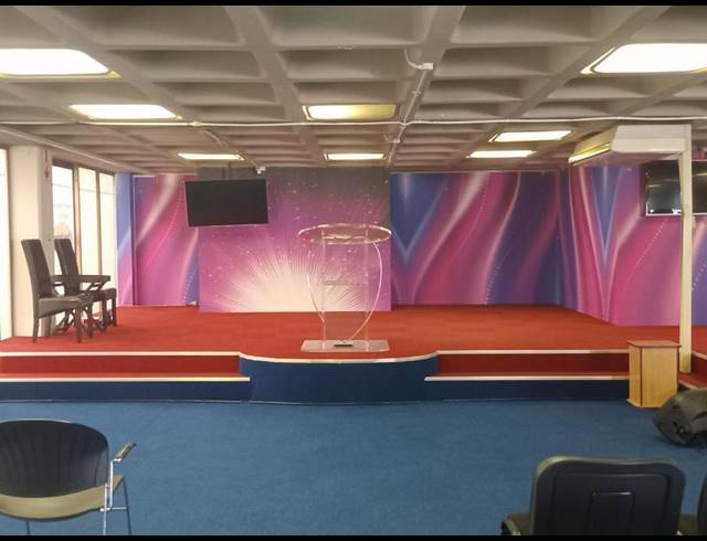BUSINESS PROPERTY TO RENT IN LYNNWOOD